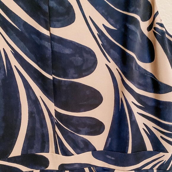 Ann Taylor Leaf Petal Peplum Sheath Dress - Picture 3 of 4